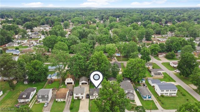 7686 Pinehurst Drive, Mentor On The Lake, OH 44060