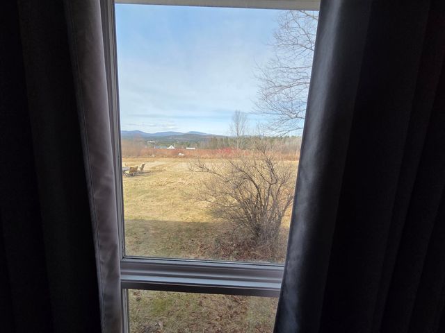 11 Bryant Lane, Enfield, NH 03748