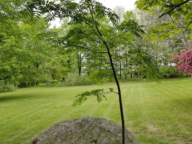 11 Bryant Lane, Enfield, NH 03748