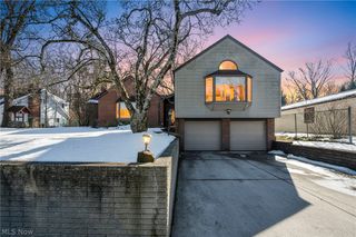 11259 Robson Road, Grafton, OH 44044