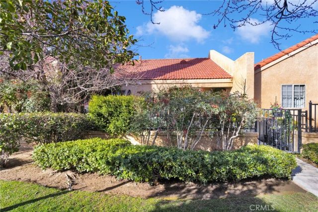 19047 Primrose Lane, Apple Valley, CA 92308