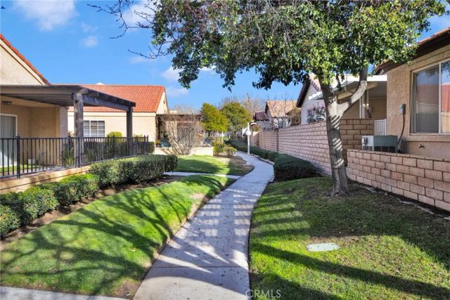 19047 Primrose Lane, Apple Valley, CA 92308