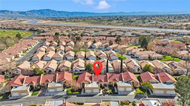 19047 Primrose Lane, Apple Valley, CA 92308