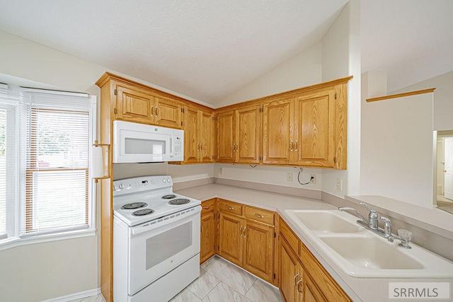 3244 Chaparral Drive, Idaho Falls, ID 83404