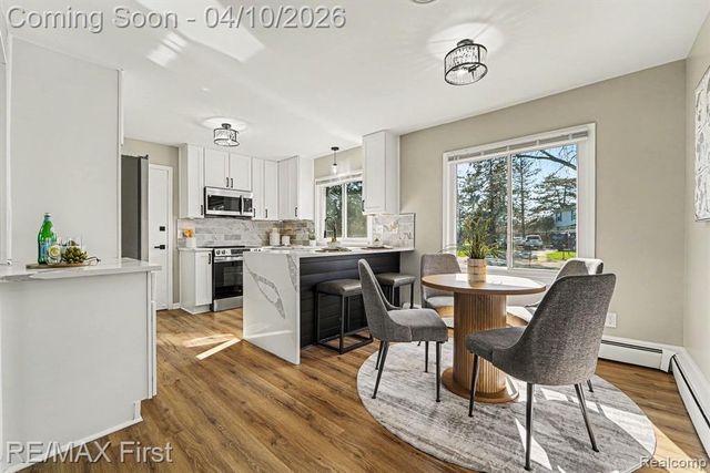 36626 Chatham Court, Clinton Township, MI 48035