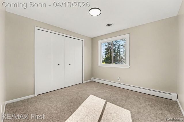 36626 Chatham Court, Clinton Township, MI 48035