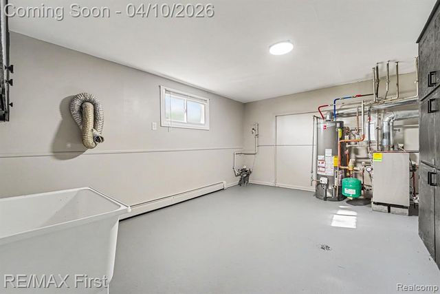 36626 Chatham Court, Clinton Township, MI 48035