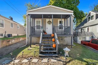 827 Cornell Avenue, Webster Groves, MO 63119