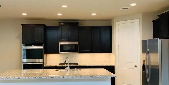 2251 Green Kale Drive, Richmond, TX 77406