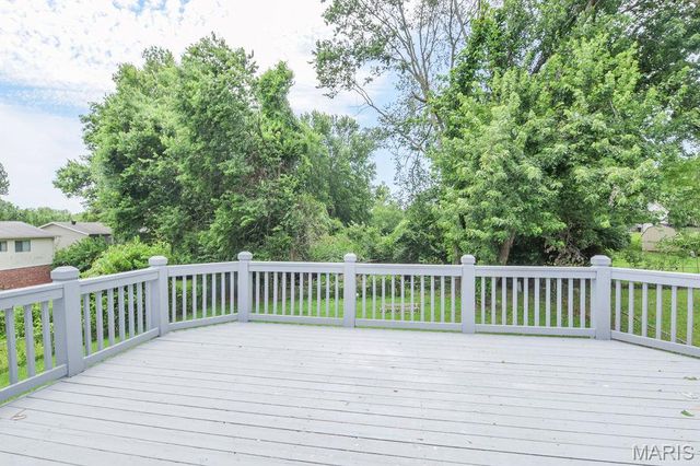 2314 White Ash Court, Florissant, MO 63031