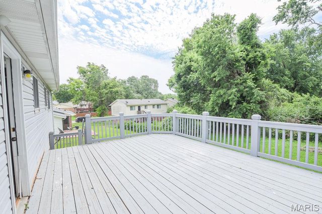 2314 White Ash Court, Florissant, MO 63031