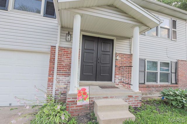 2314 White Ash Court, Florissant, MO 63031