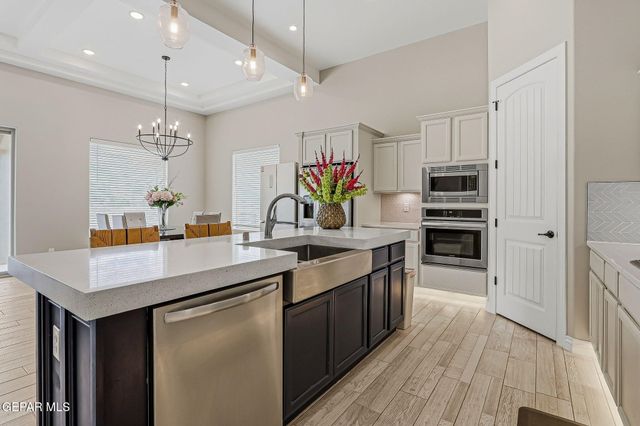 7324 BOBCAT HOLLOW Drive, El Paso, TX 79911