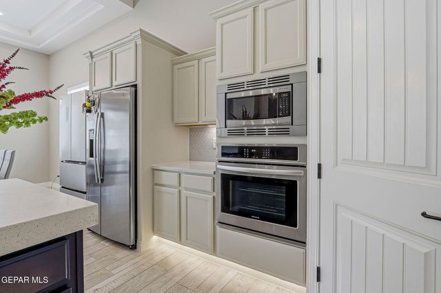 7324 BOBCAT HOLLOW Drive, El Paso, TX 79911
