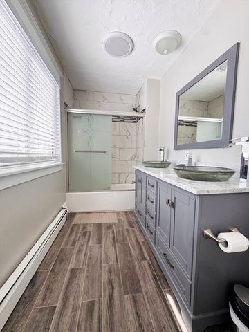 57 Reed St, Agawam, MA 01001