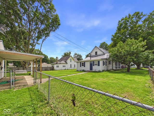 558 Central Avenue, Middletown, IN 47356