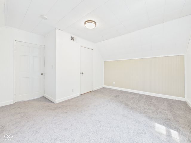 558 Central Avenue, Middletown, IN 47356