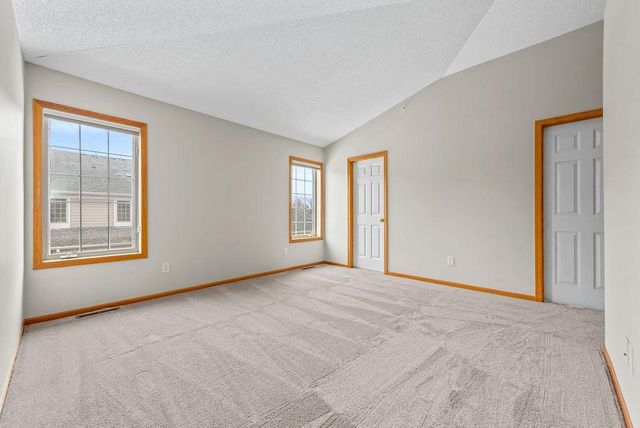 11780 Vermillion Street NE E, Blaine, MN 55449