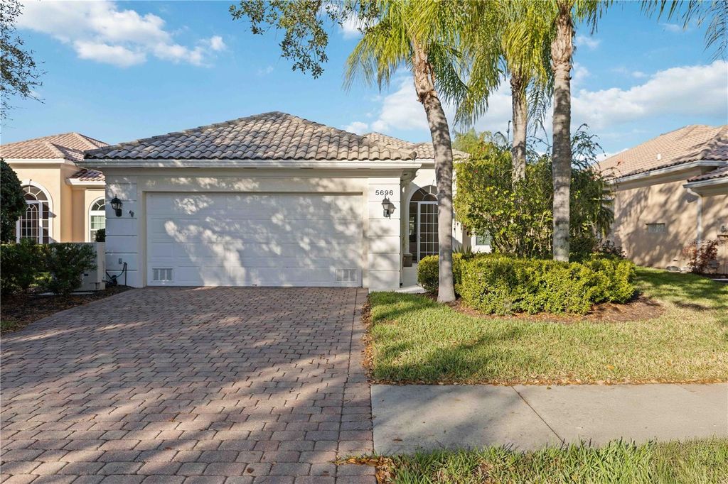 Image 2 of property listing at 5696 FERRARA DRIVE, Sarasota, FL 34238