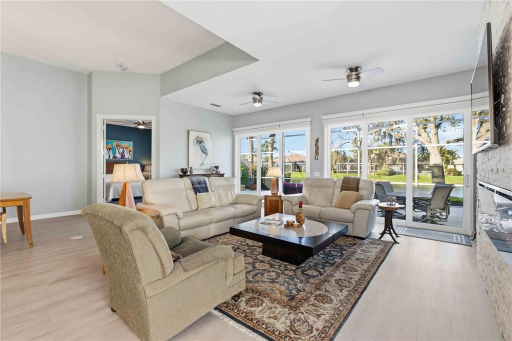 Image 15 of property listing at 5696 FERRARA DRIVE, Sarasota, FL 34238