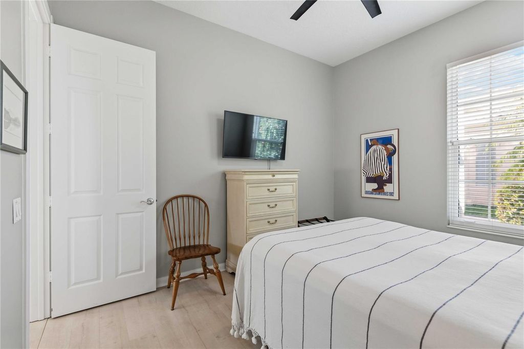 Image 31 of property listing at 5696 FERRARA DRIVE, Sarasota, FL 34238