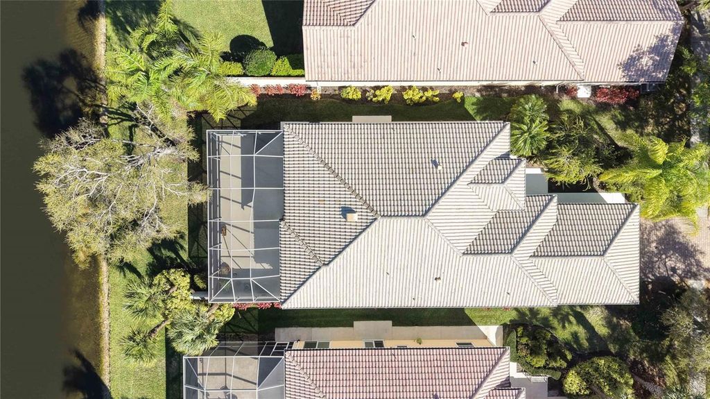 Image 52 of property listing at 5696 FERRARA DRIVE, Sarasota, FL 34238