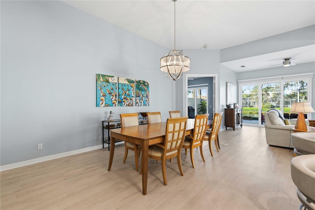 Image 10 of property listing at 5696 FERRARA DRIVE, Sarasota, FL 34238