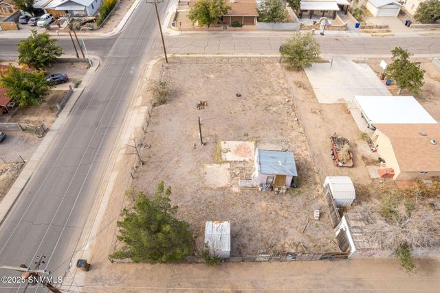 1107 Nevada Avenue, Las Cruces, NM 88001