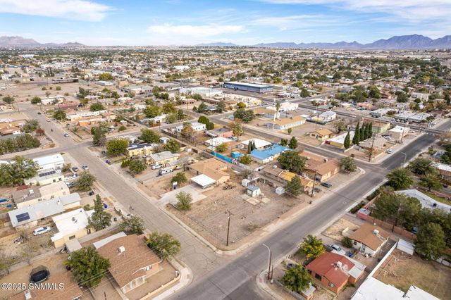 1107 Nevada Avenue, Las Cruces, NM 88001