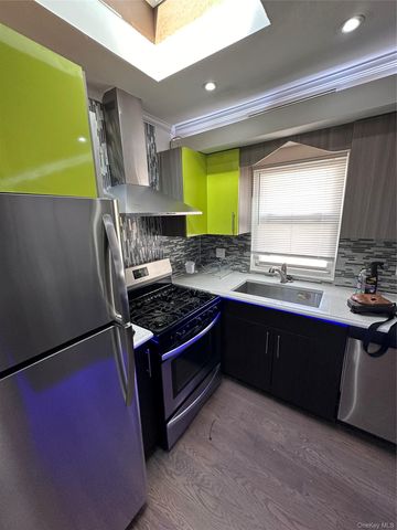 137-12 167th Street 2A, Jamaica, NY 11434
