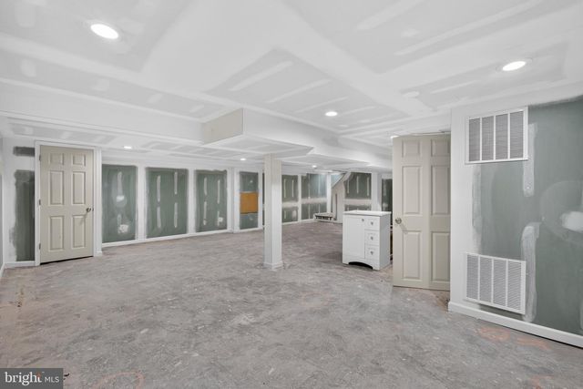 2931 MADISON AVE, Abington, PA 19001