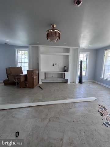3300 WHITE AVE, Baltimore, MD 21214
