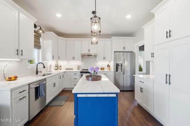 973 Heather Court, Bowling Green, OH 43402