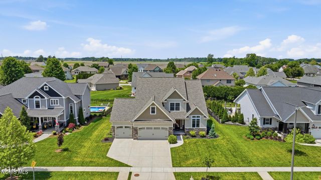 973 Heather Court, Bowling Green, OH 43402