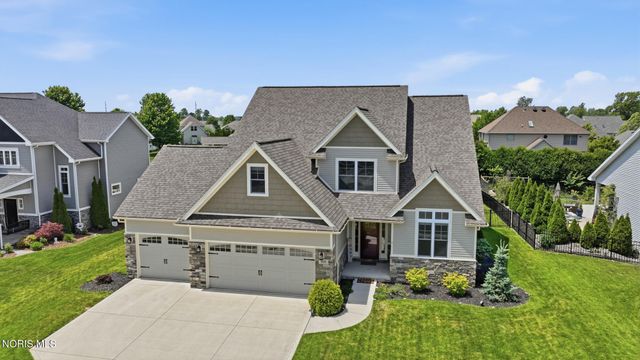 973 Heather Court, Bowling Green, OH 43402