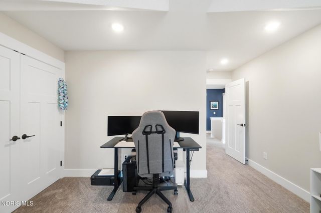 973 Heather Court, Bowling Green, OH 43402