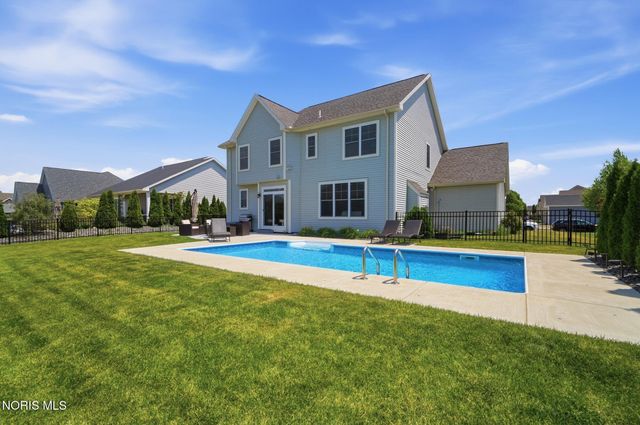 973 Heather Court, Bowling Green, OH 43402