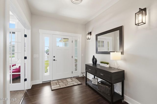 973 Heather Court, Bowling Green, OH 43402