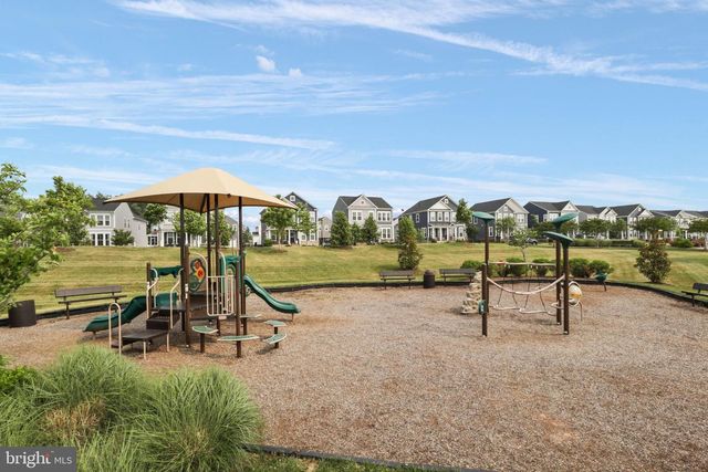 1103 THEMIS ST SE, Leesburg, VA 20175