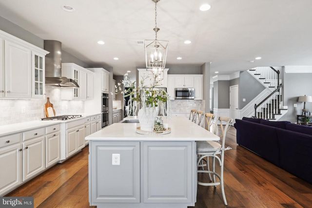1103 THEMIS ST SE, Leesburg, VA 20175
