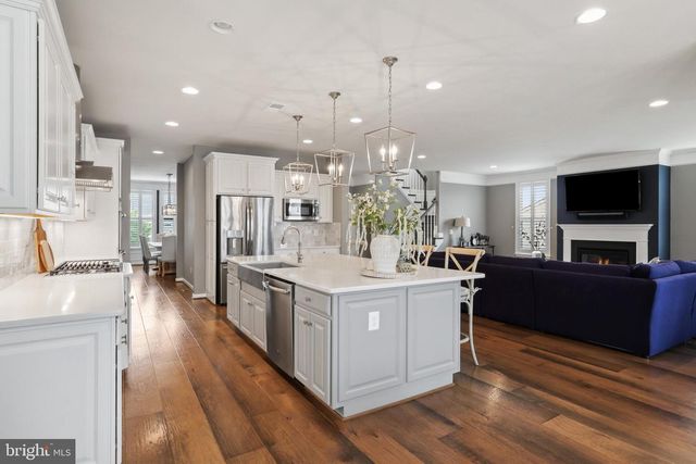 1103 THEMIS ST SE, Leesburg, VA 20175
