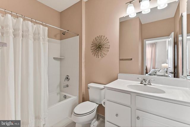 1103 THEMIS ST SE, Leesburg, VA 20175