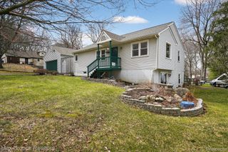 5001 Sylvanview Drive, Independence Charter Township, MI 48348