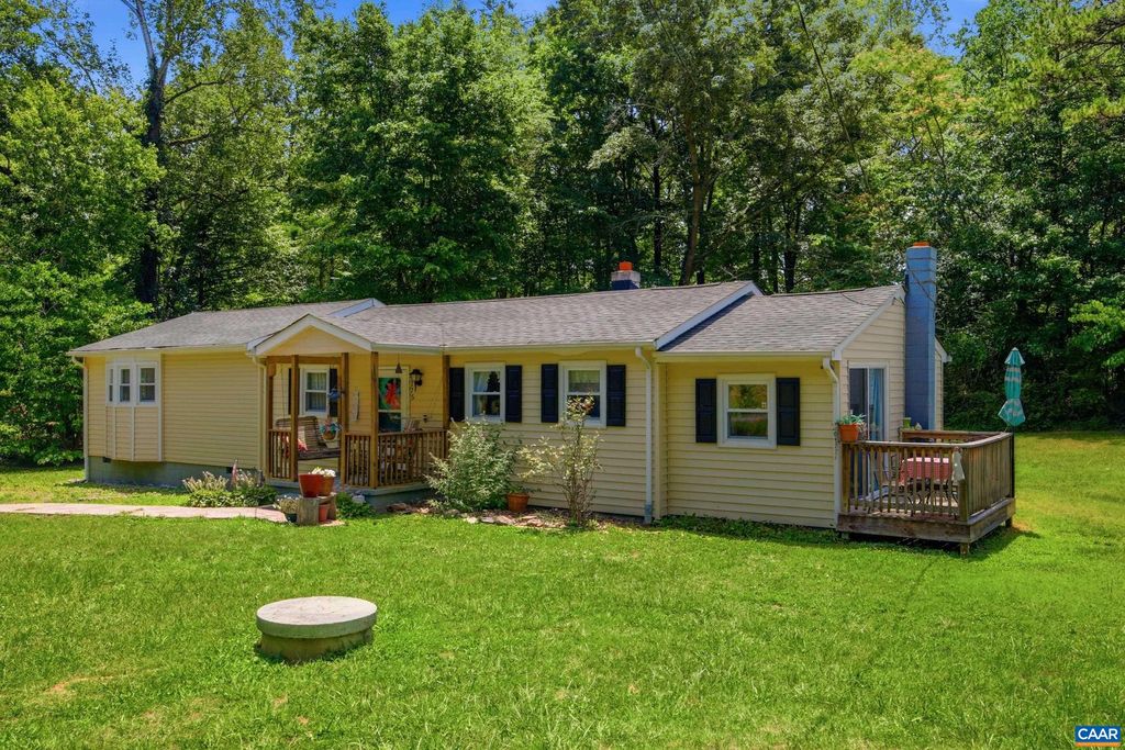 4175 CEDAR PLAINS RD, Sandy Hook, VA 23153
