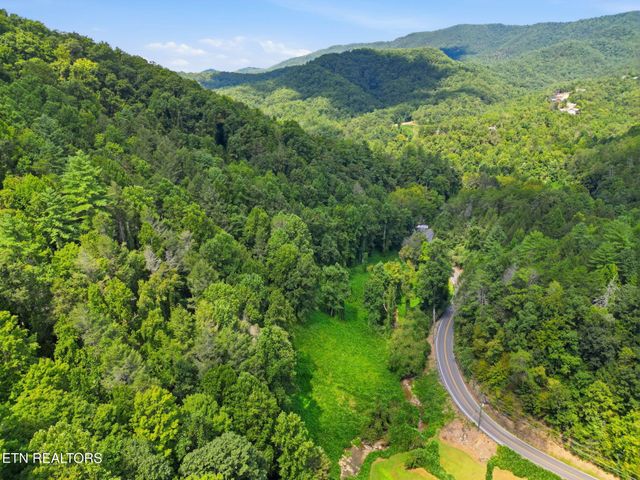 3910 Wilhite Rd, Sevierville, TN 37876