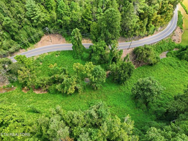 3910 Wilhite Rd, Sevierville, TN 37876