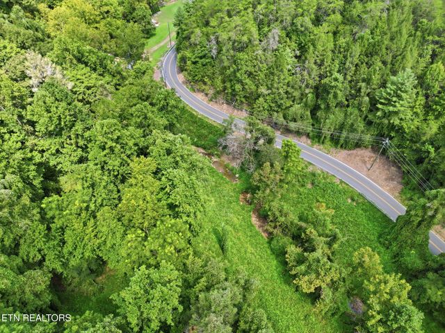 3910 Wilhite Rd, Sevierville, TN 37876