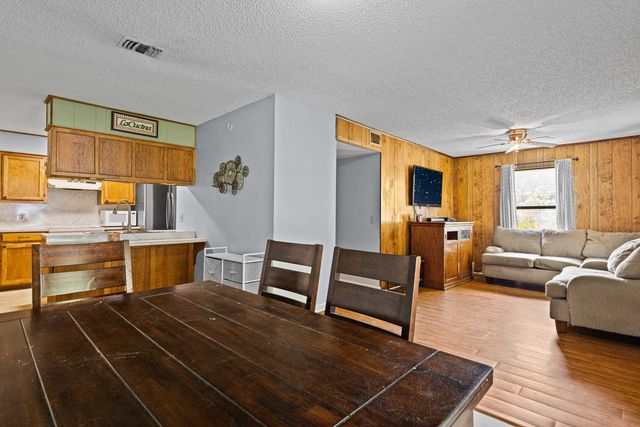 308 N Taylor St., Gladewater, TX 75647