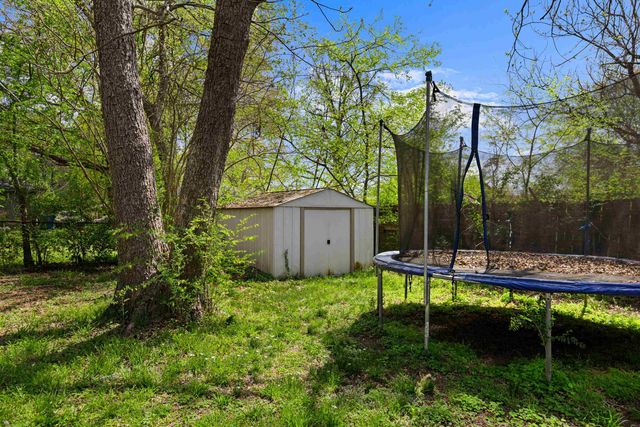 308 N Taylor St., Gladewater, TX 75647