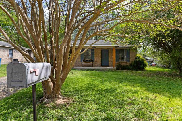 308 N Taylor St., Gladewater, TX 75647